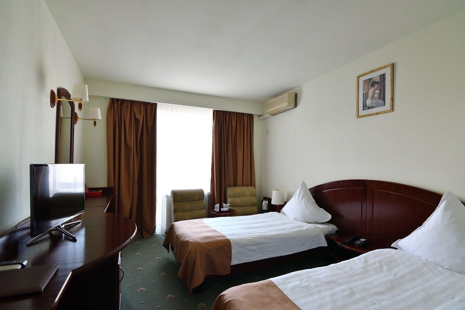 Hotel Delta 3 ทูลเซีย ภายนอก รูปภาพ