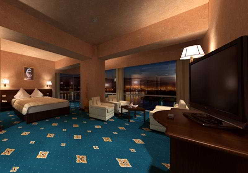 Hotel Delta 3 ทูลเซีย ภายนอก รูปภาพ